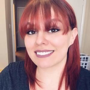 Meet your Posher, Alicia